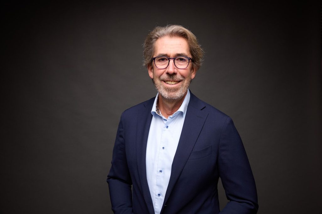 Porträt von Justizrat Prof. Dr. jur. Dr. phil. Thomas B. Schmidt M.A.
